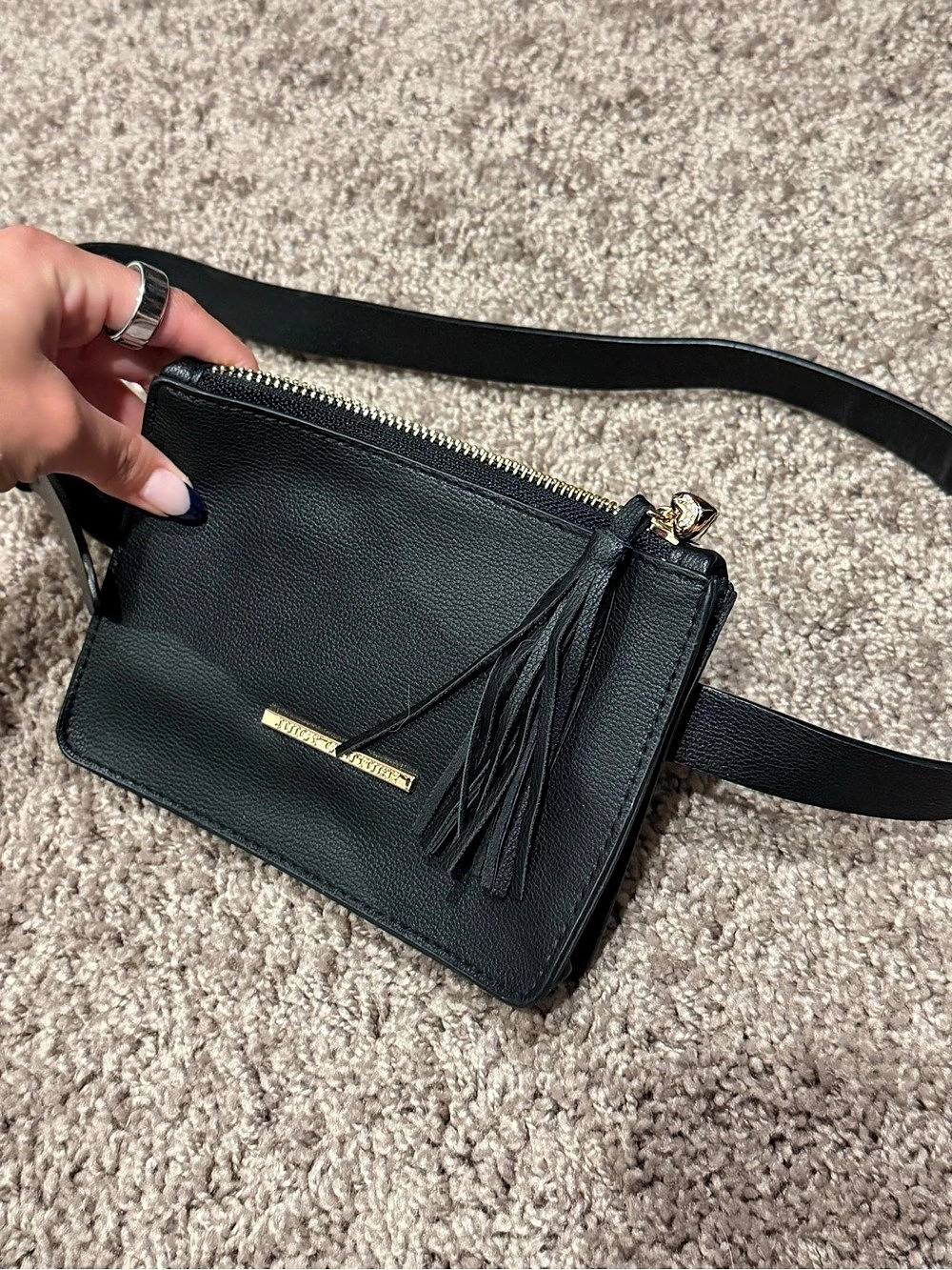 Juicy Couture Fanny Like New